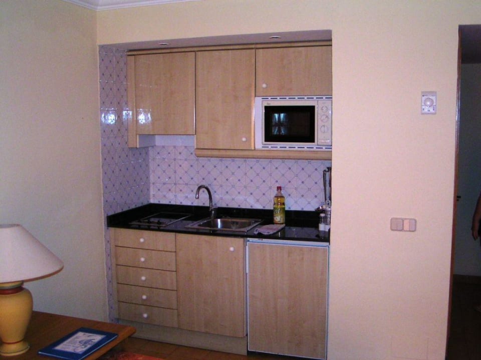 Kitchenette im Appartement Grupotel Los Príncipes Apartments & Spa
