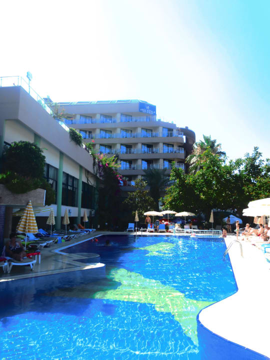 Pool Aska Hotel Just in Beach
