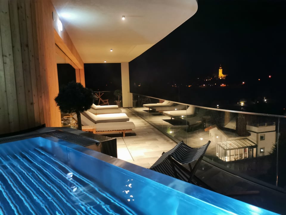 Pool POST Family Resort