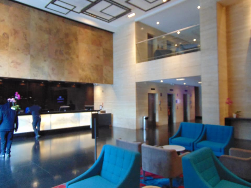 Lobby Hotel Hilton Bogota