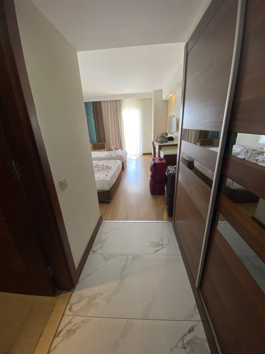 Zimmer Seaden Sea World Resort & Spa