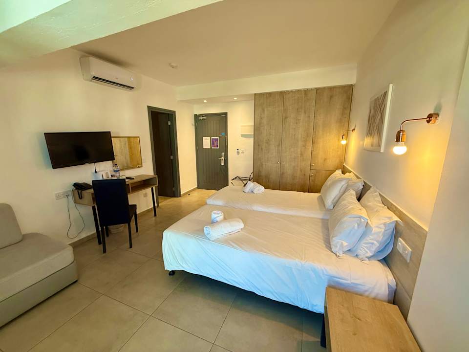 Zimmer Atlantica Panthea