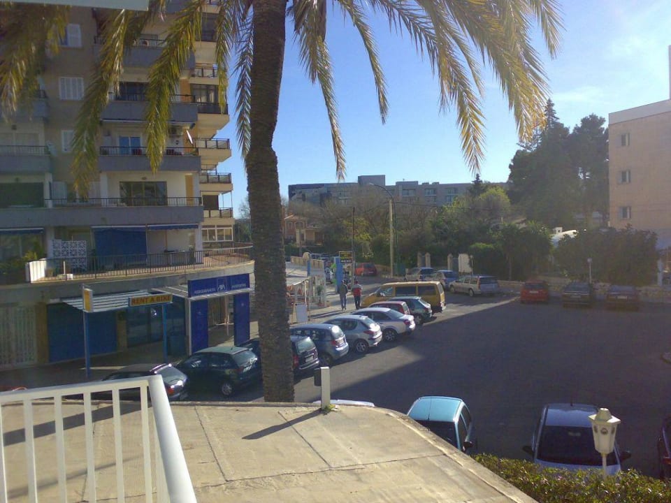 Blick vom Balkon Hotel Luxor
