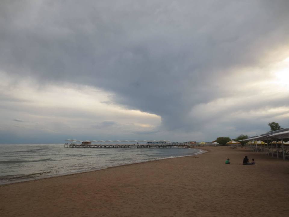 Strand am Issyk-Kul See Raduga Resort Center