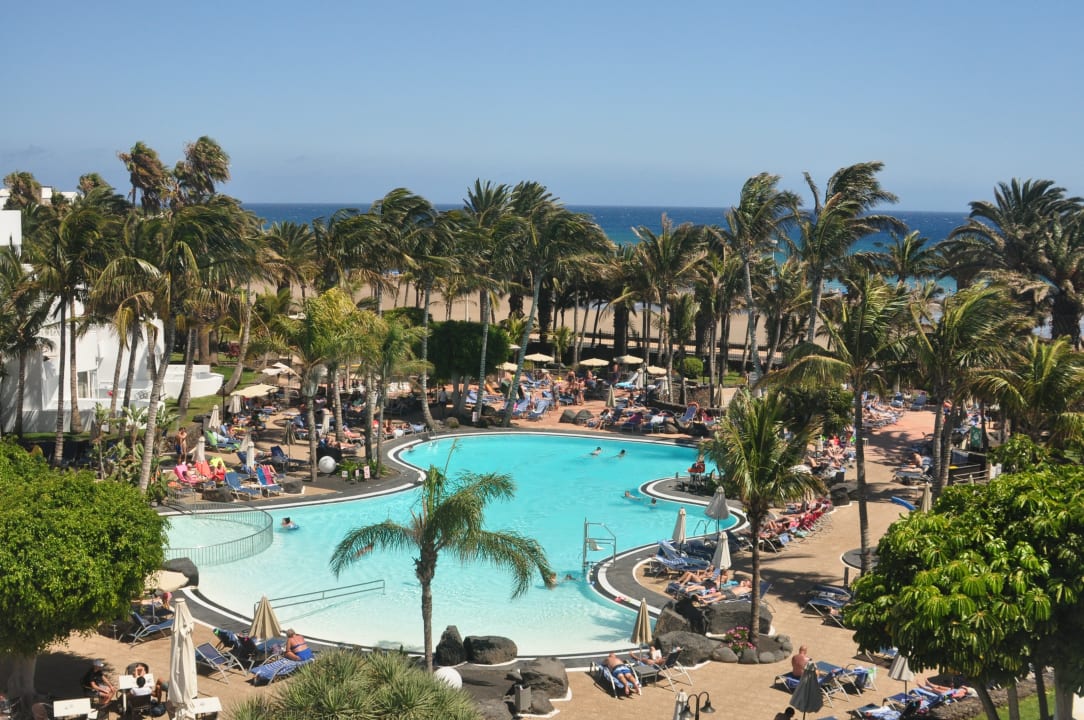 Pool Hipotels La Geria