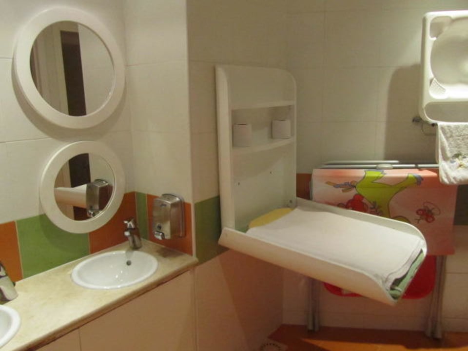 VIK's Club (Very Important Kids) Mövenpick Resort & Marine Spa Sousse