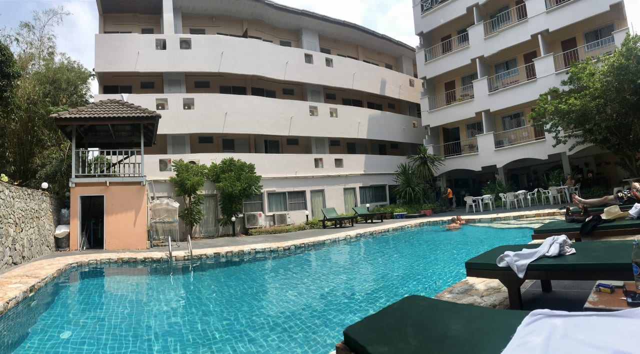 Pool Sawasdee Place Pattaya