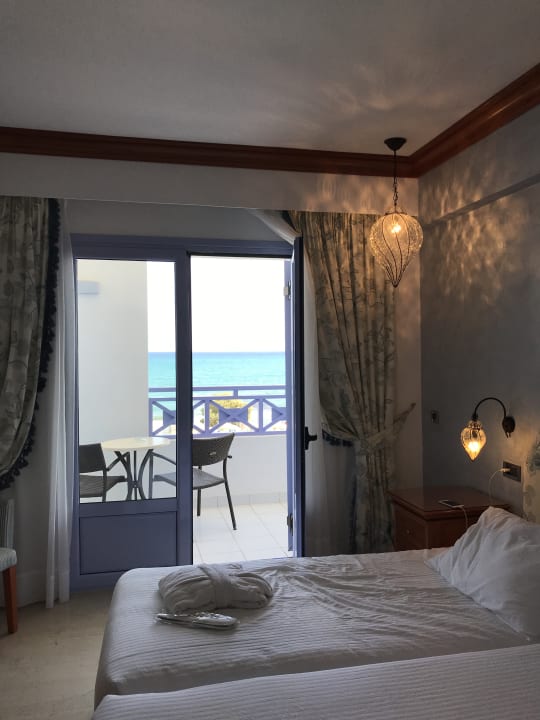 Zimmer Hotel Serita Beach