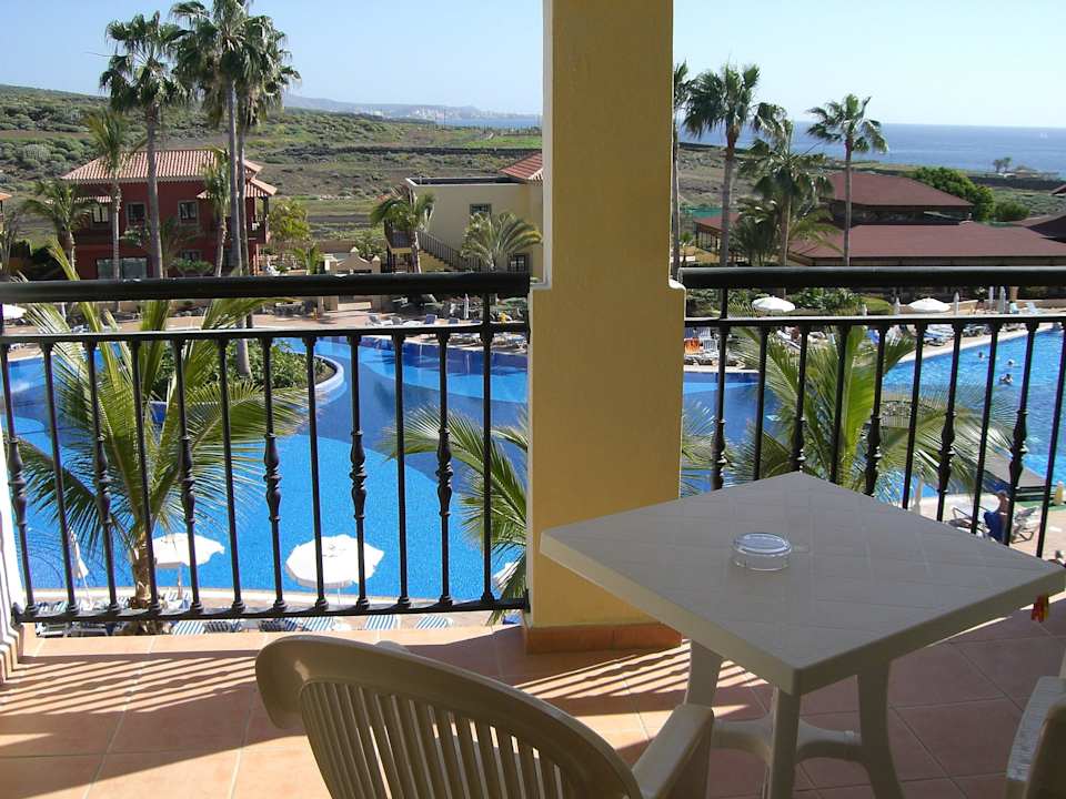 Balkonblick Poolseite Bahia Principe Sunlight Costa Adeje