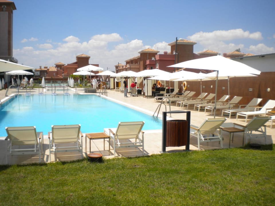 CHill out Hotel AH Granada Palace