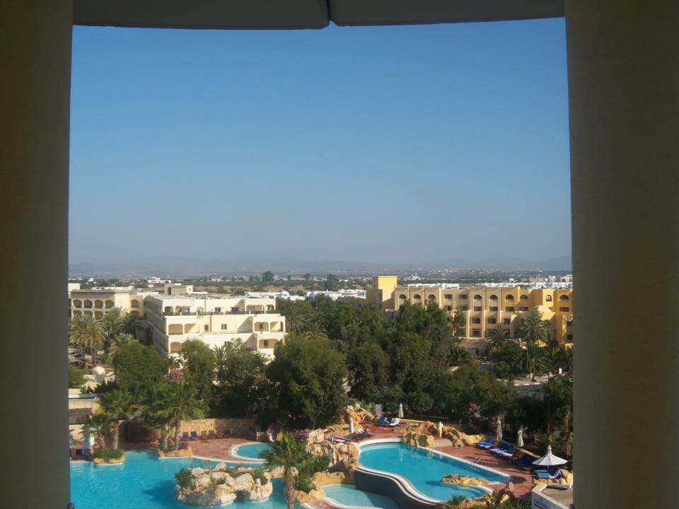 Aus dem 4. Stock Medina Solaria & Thalasso