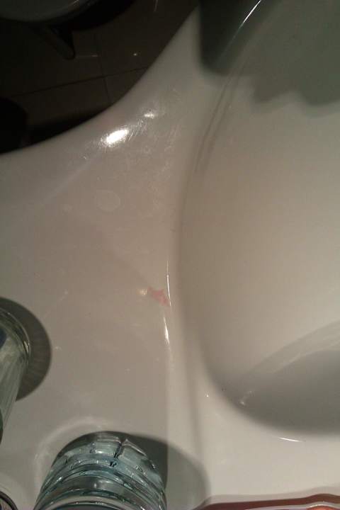 Waschbecken beim Einzug Hotel African Queen