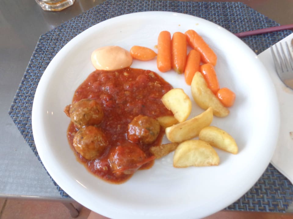 Abendessen Hotel Meropi