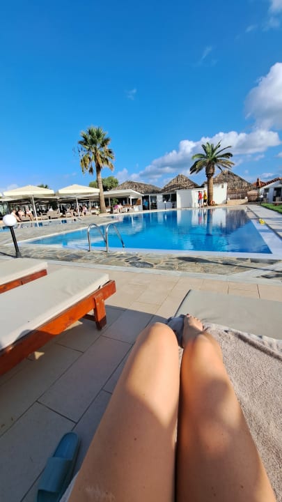 Pool HARPIN Happy Days Beach Hotel