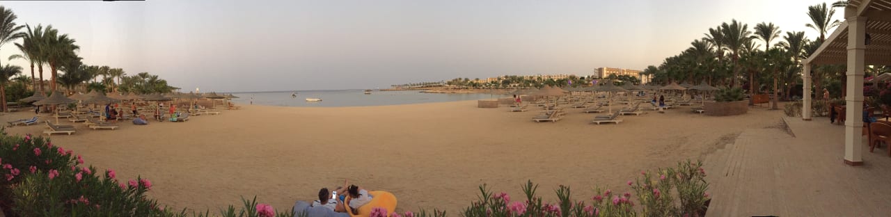 Strand Brayka Bay Resort