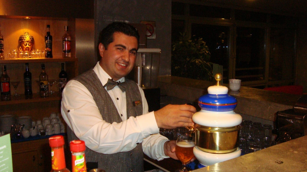 Ein Efes mit Blume von Sedat Limak Lara Deluxe Hotel & Resort