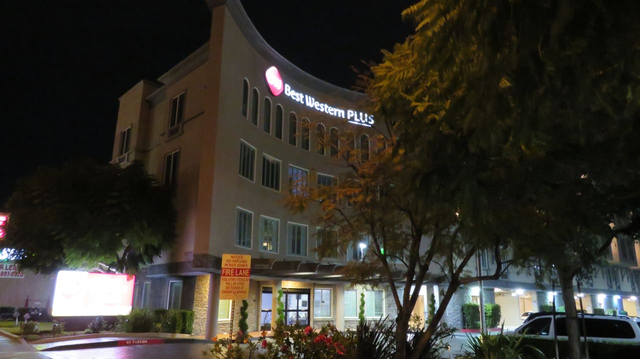 Außenansicht Best Western Plus Hotel Avita Suites