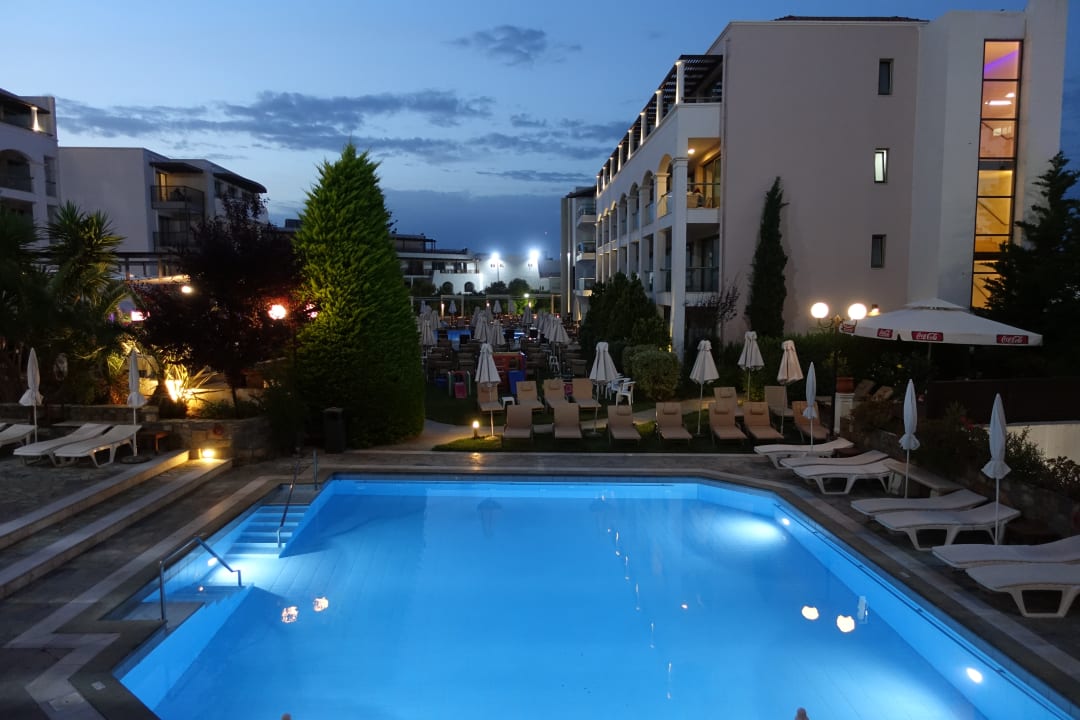 Pool Albatros Spa & Resort Hotel