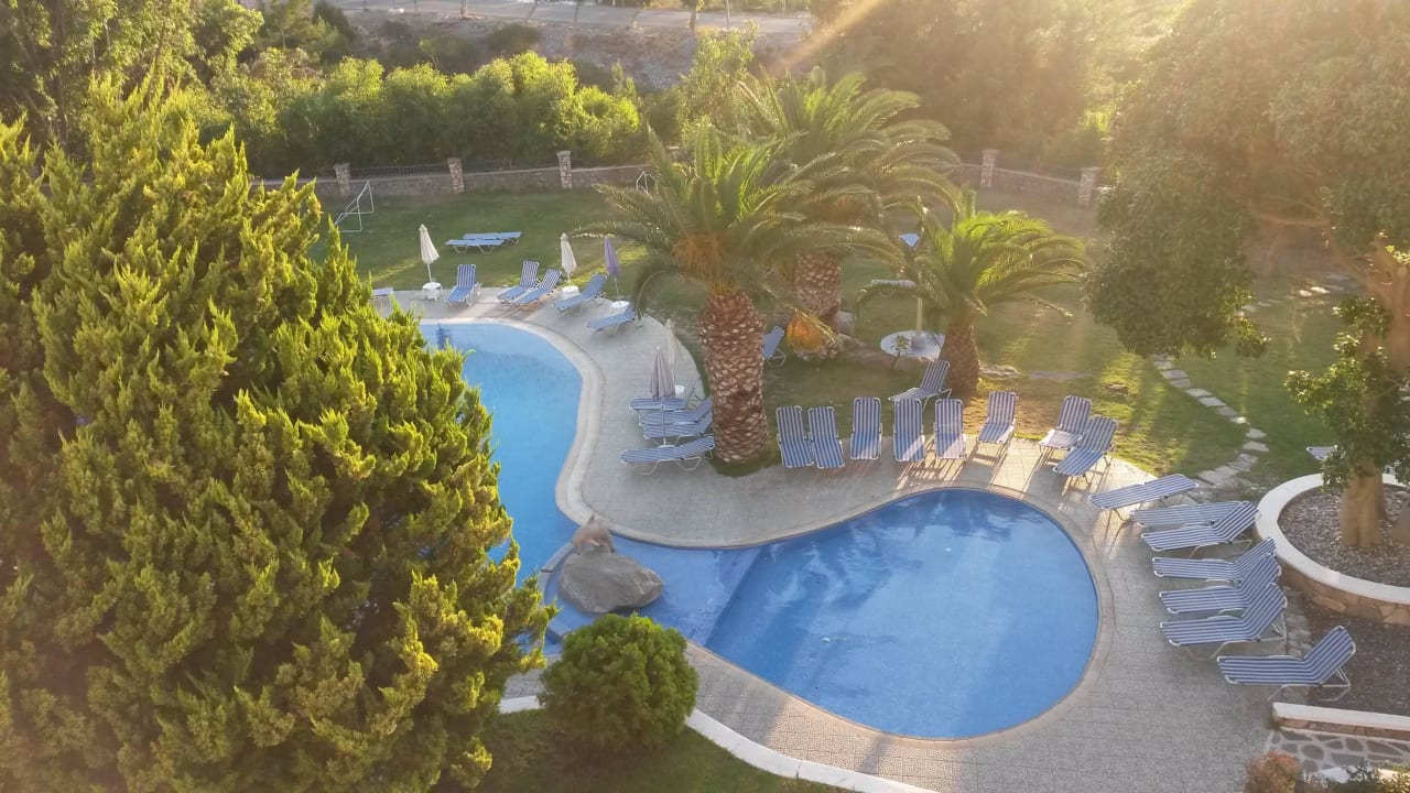 Früh morgens auf dem Balkon Ekaterini Hotel