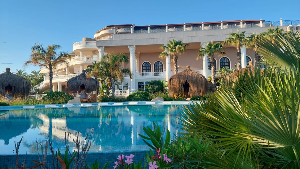 Außenansicht Sunrise Resort Hotel