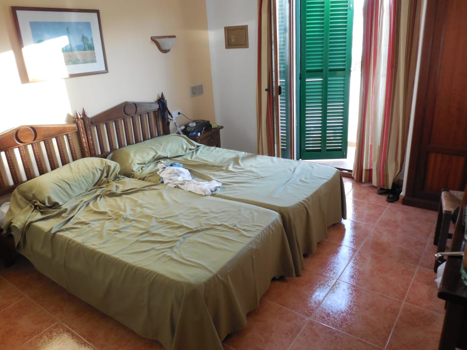 Zimmer mit Balkon Hotel Ses Puntetes