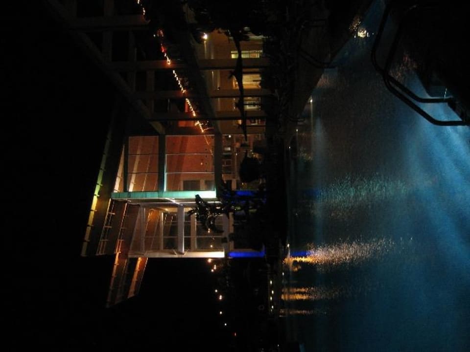 Eingangshalle bei Nacht AluaVillage Fuerteventura
