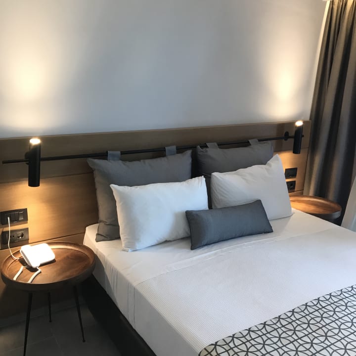 Zimmer Harmony Crest Resort & Spa