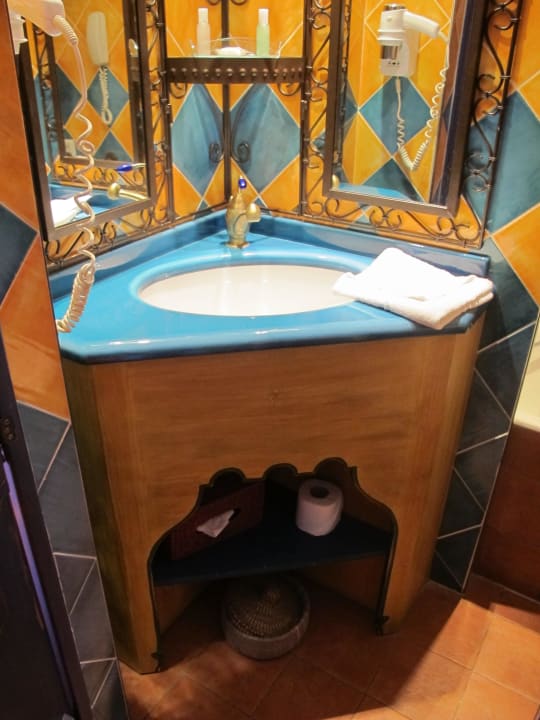 Badezimmer Villa Royale Montsouris