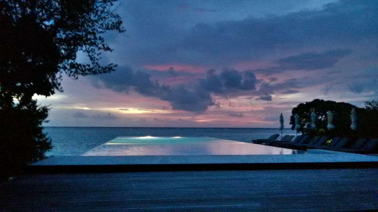 Pool Summer Island Maldives