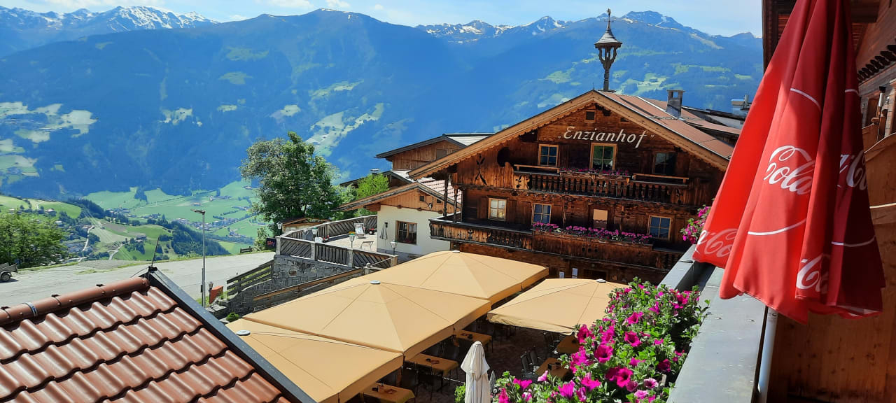 Außenansicht Alpengasthof Enzianhof