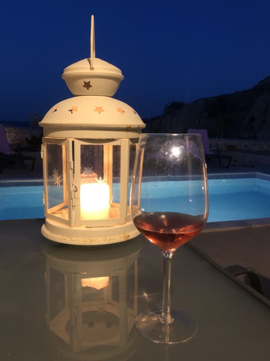 Abends auf der Terrasse Desiterra Resort & Spa