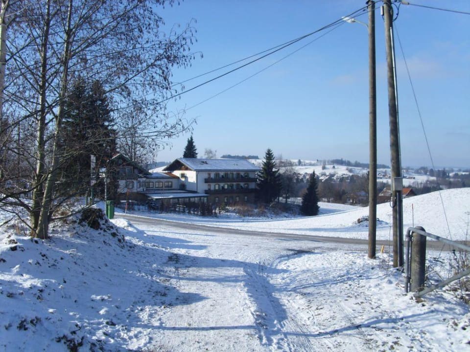Weg zum Hotel Wellnesshotel Urihof