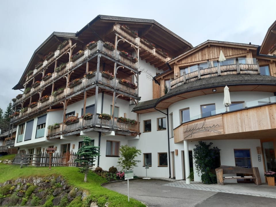 Außenansicht Natur & Wellnesshotel Höflehner