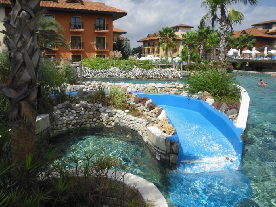 Der Crazy River Club Grand Aqua