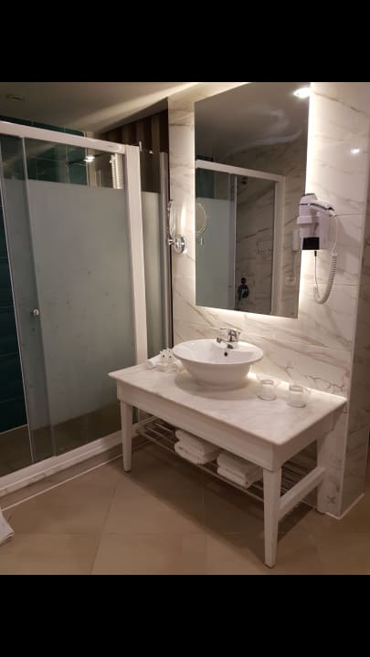 Zimmer Titanic Royal