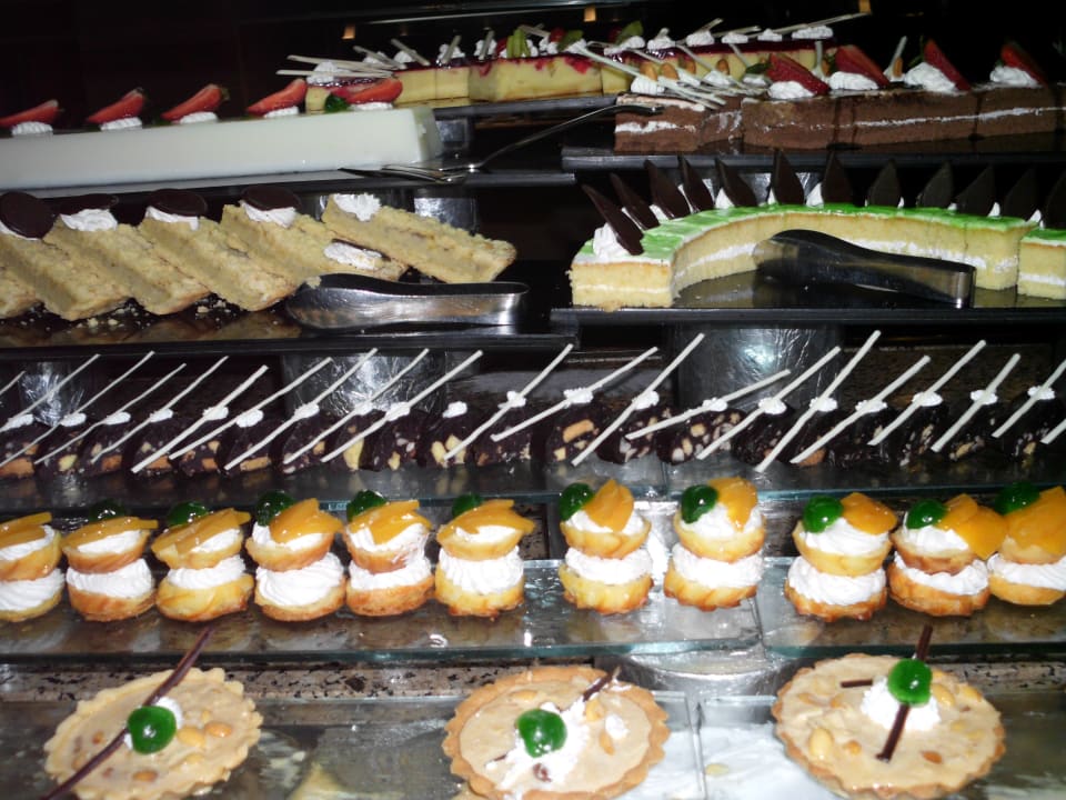 Gastro Three Corners Equinox Beach Resort