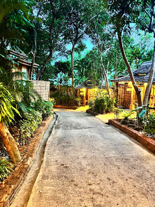 Gartenanlage Santhiya Koh Phangan Resort & Spa