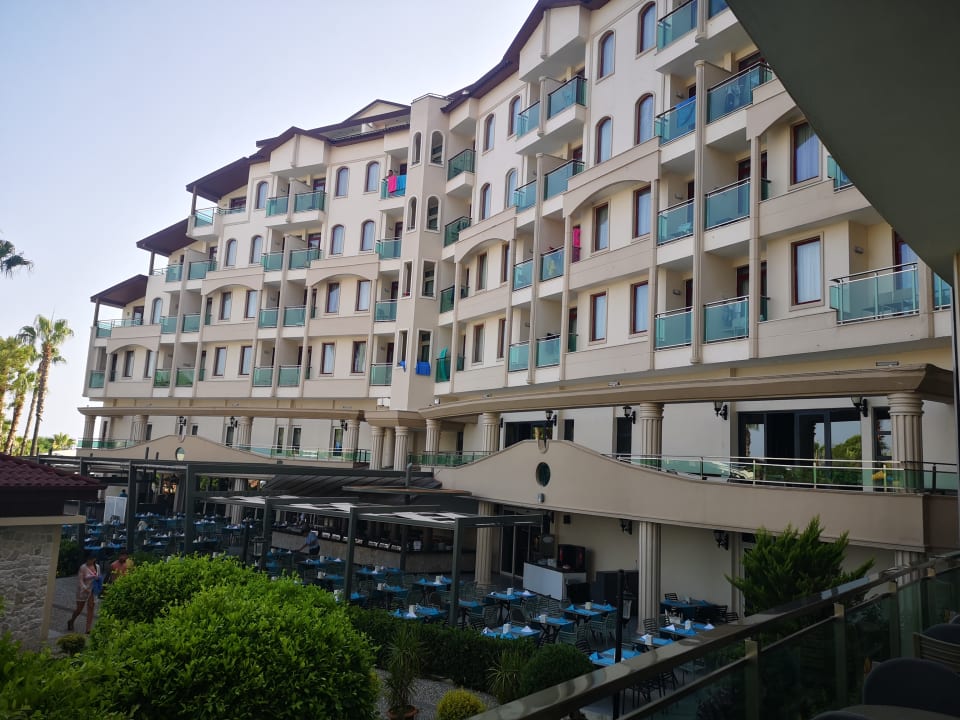 Außenansicht Bella Resort & Spa