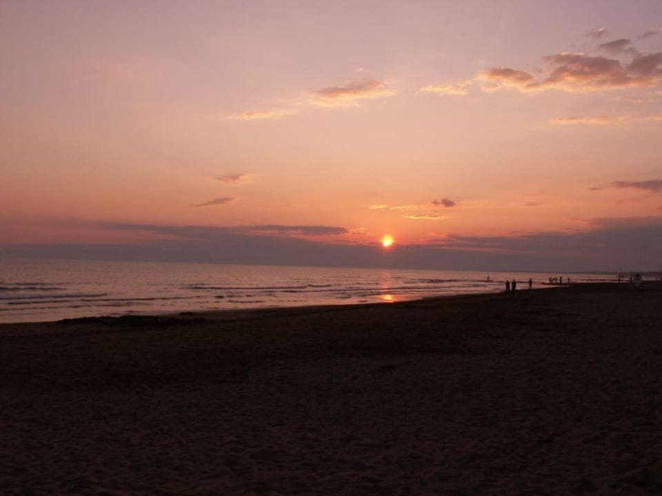 Sonnenuntergang am Strand Hotel Defne Star
