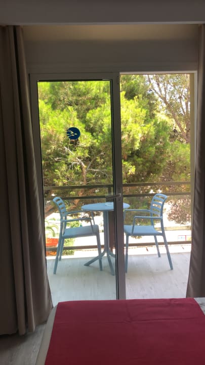 Zimmer Guya Wave Hotel