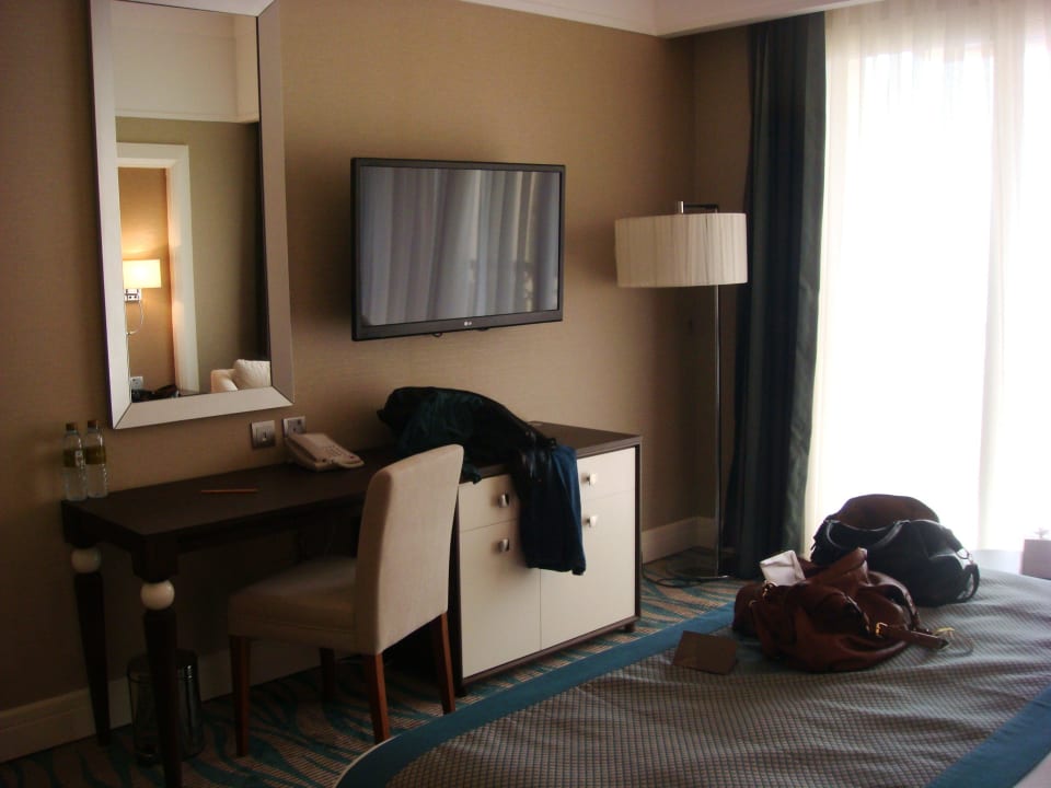 Ablagetisch Rixos Bab Al Bahr