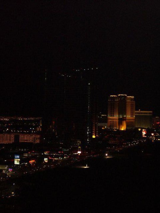 Bild vom Strip bei Nacht Hotel Circus Circus