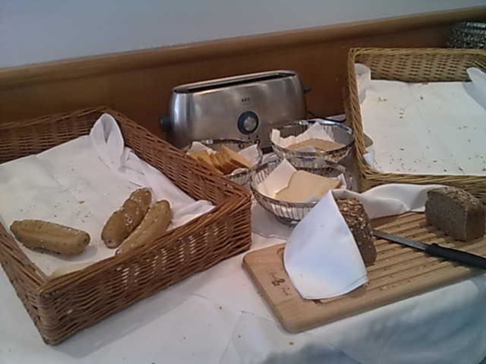 Aufs Gebäck muss man warten Parkhotel Styria