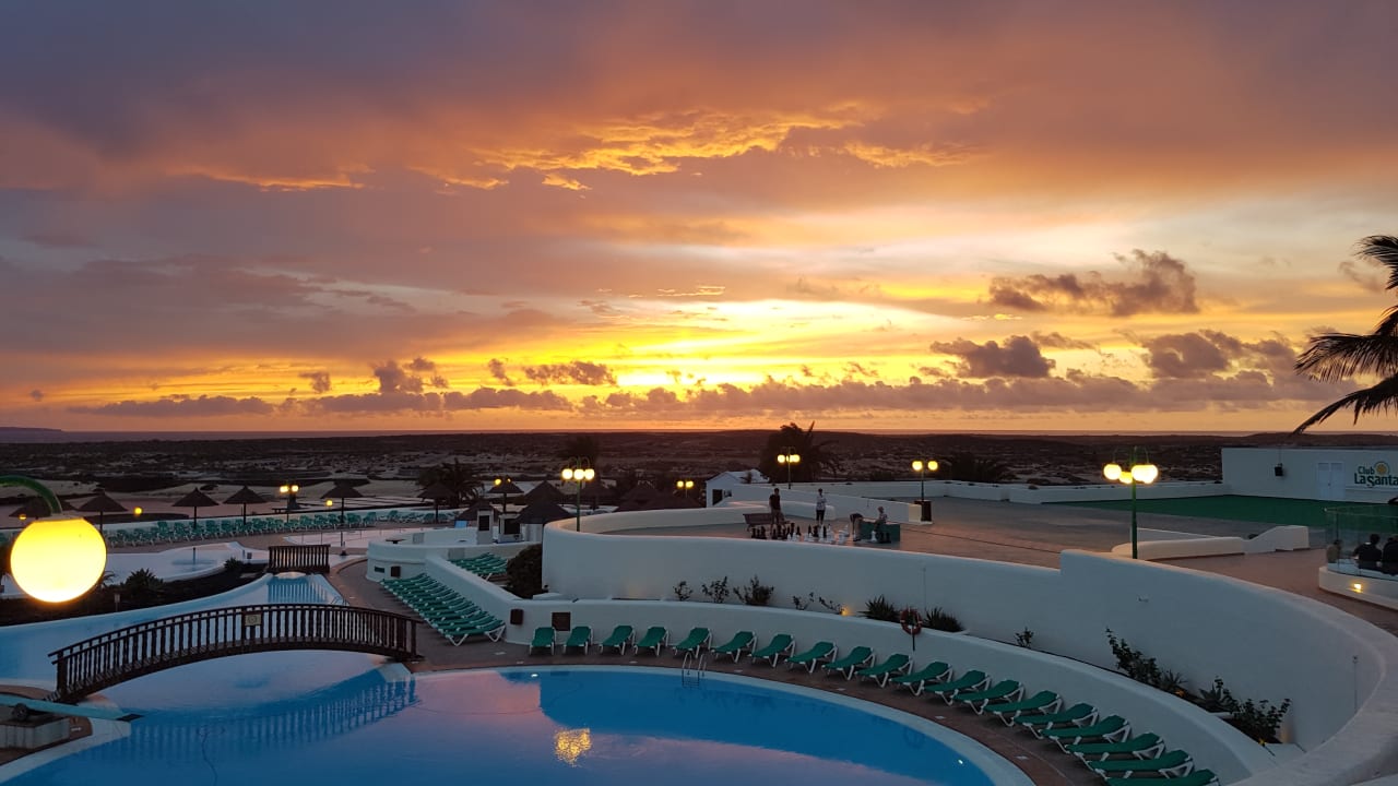 Pool Club La Santa