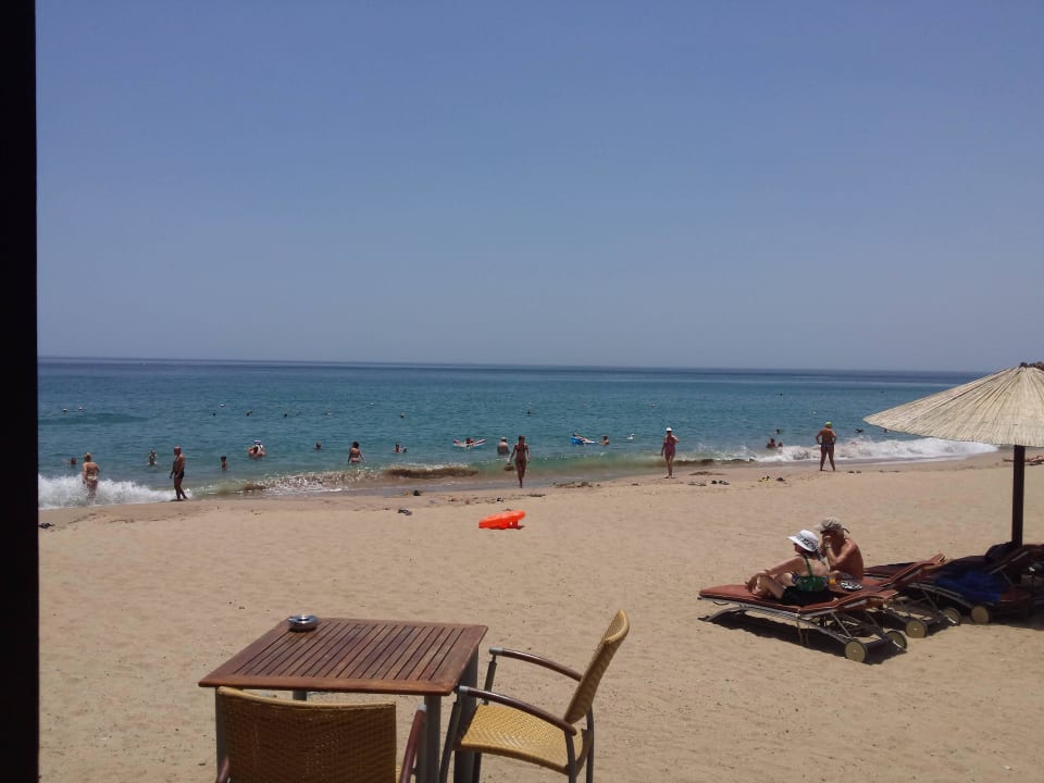 Strandbar Miramar Al Aqah Beach Resort