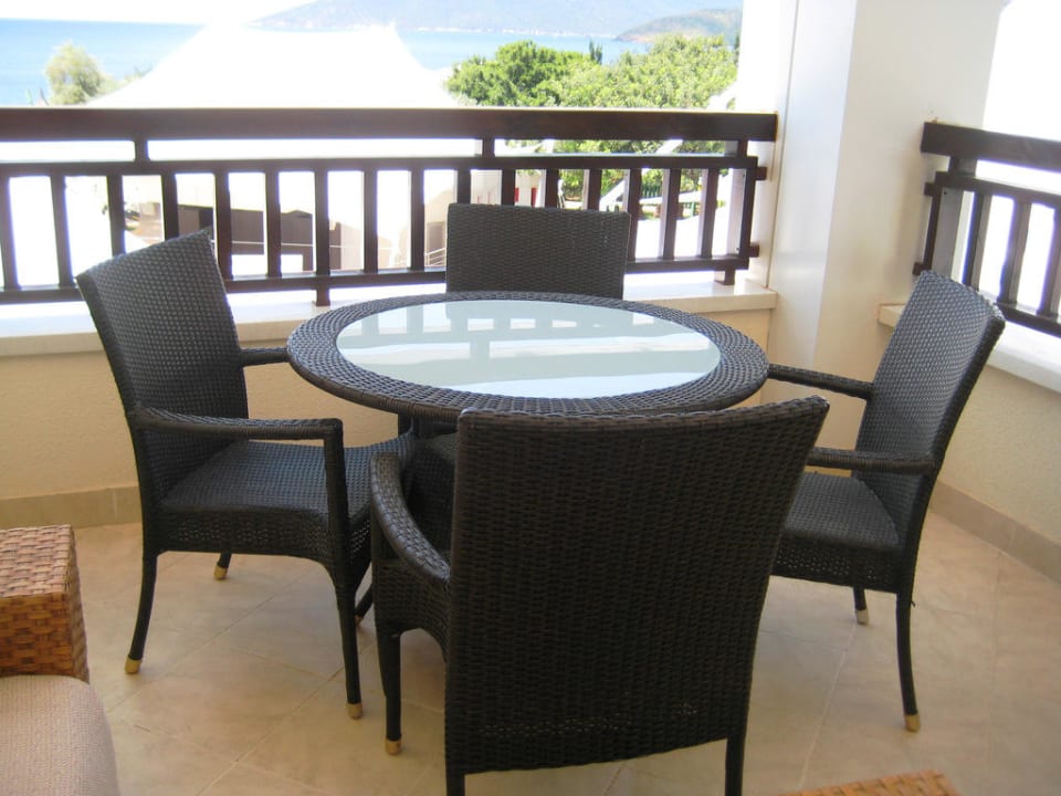 Balcony Latanya Park Resort