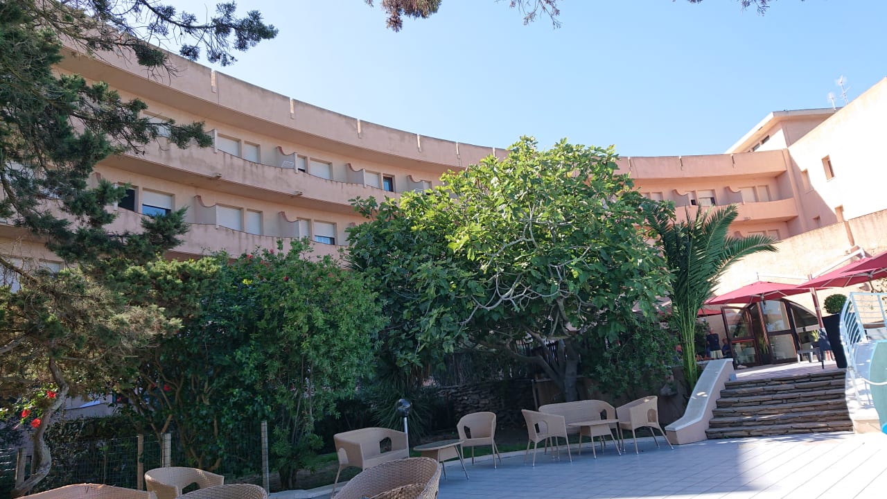 Außenansicht Club Esse Roccaruja