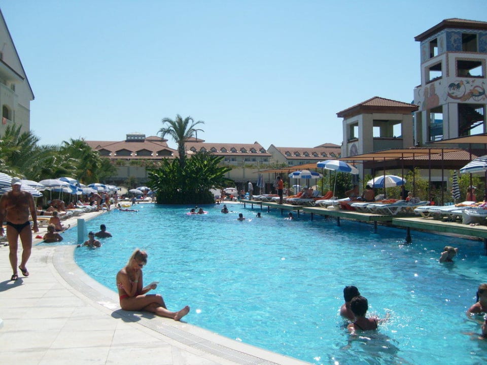 Pool des Süral Resort Hotel Süral Garden