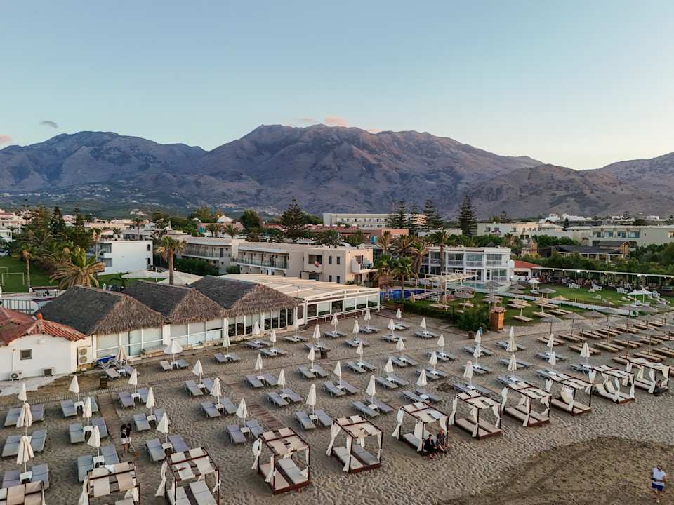 Strand HARPIN Happy Days Beach Hotel