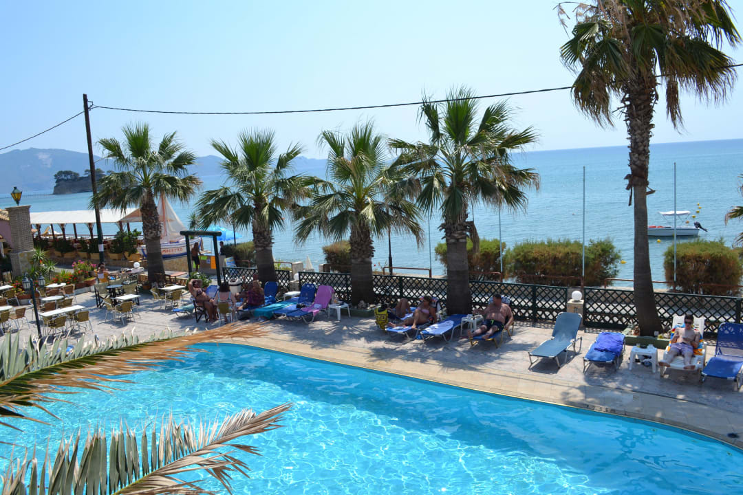 Pool Cameo Beach Resort